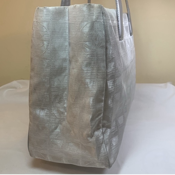 Chanel Rare Silver Travel Line Fabric Tote with Silver Leather Handles - Picture 9 of 17